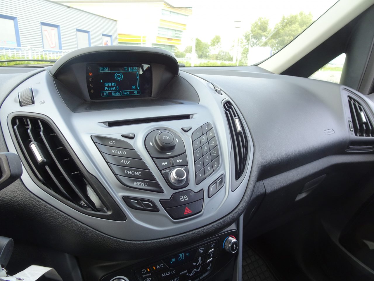Foto van Ford B-max