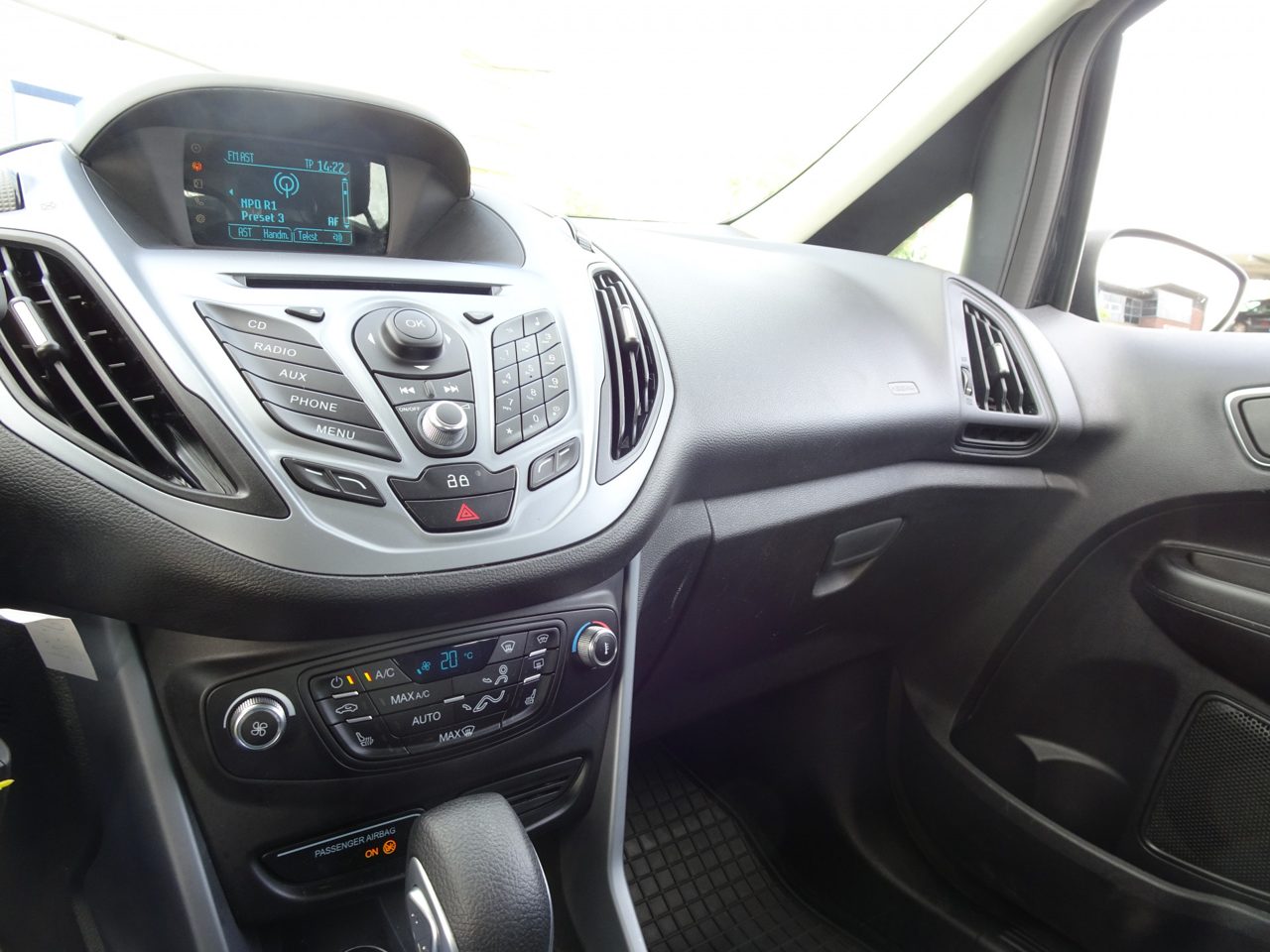Foto van Ford B-max
