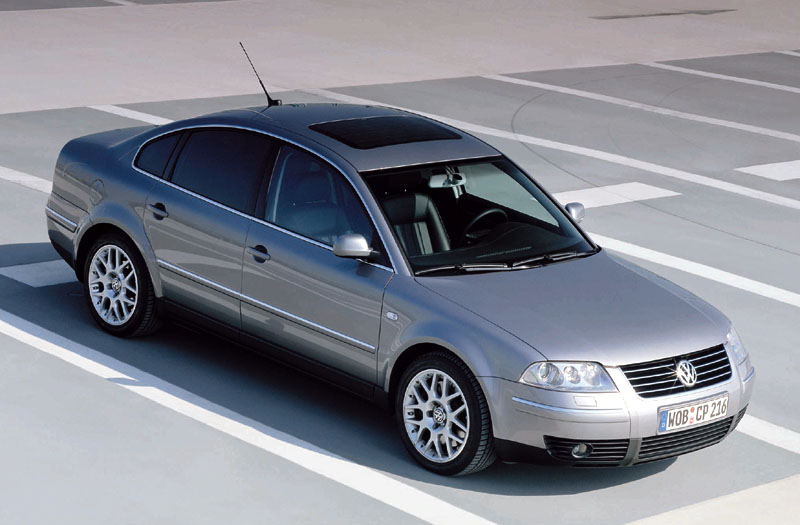 Volkswagen Passat 4.0 W8 4Motion 2003 - voorkant