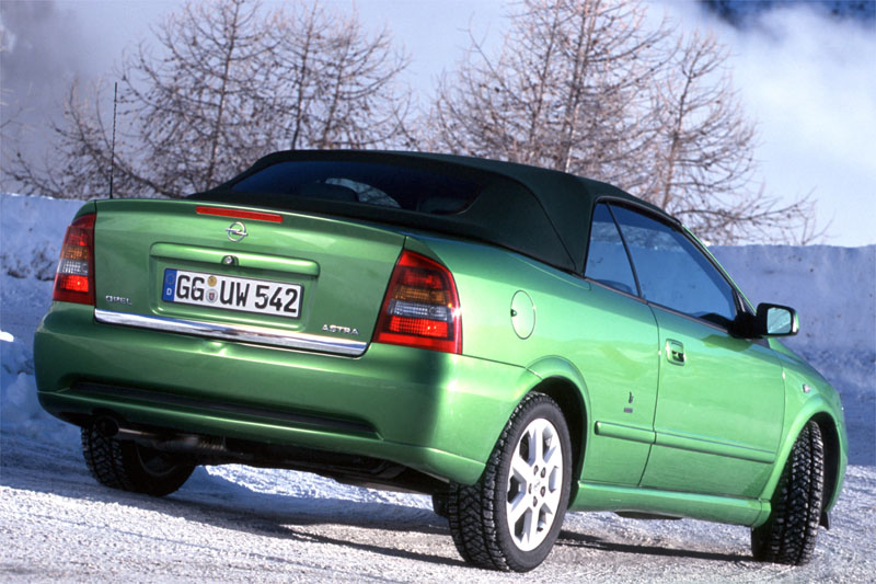 Foto van Opel Astra Cabriolet