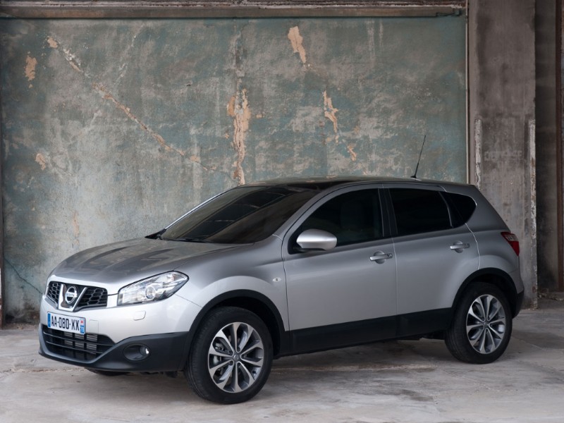 Nissan Qashqai 1.6 Connect Edition 2010 - voorkant