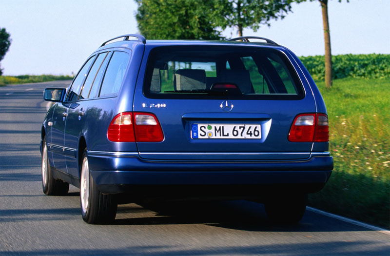 Foto van Mercedes-Benz E-klasse Combi