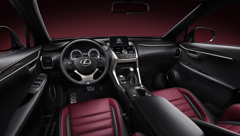 Foto van Lexus NX