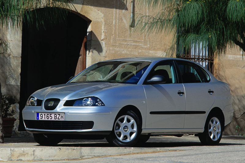 Seat Cordoba 1.4-16V Stella 2004 - voorkant