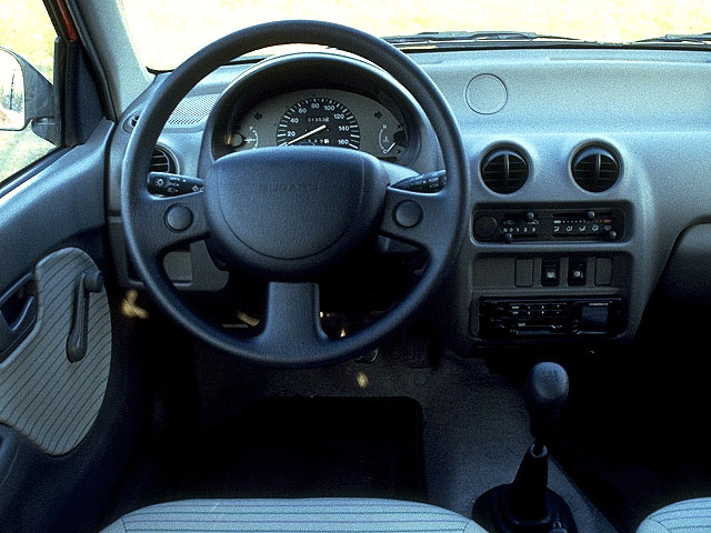 Foto van Subaru Vivio