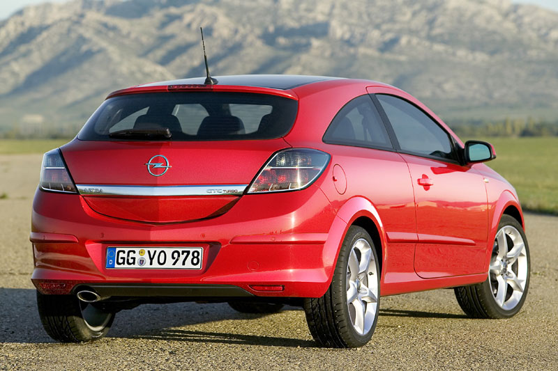 Foto van Opel Astra GTC