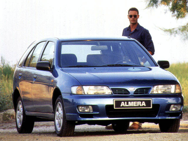 Nissan Almera 1.4 GX 1999 - voorkant