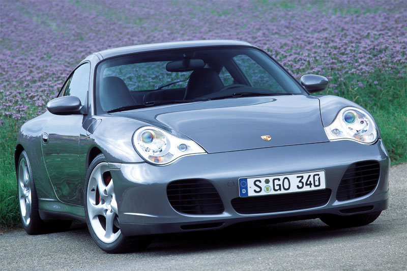 Porsche 911 3.6 Coupé Carrera 4S 2002 - voorkant