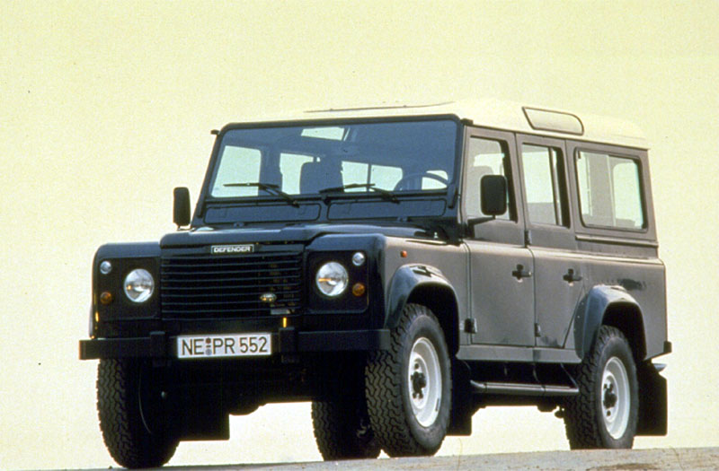 Land Rover Defender 3.5 110" Stationwag. 1983 - voorkant