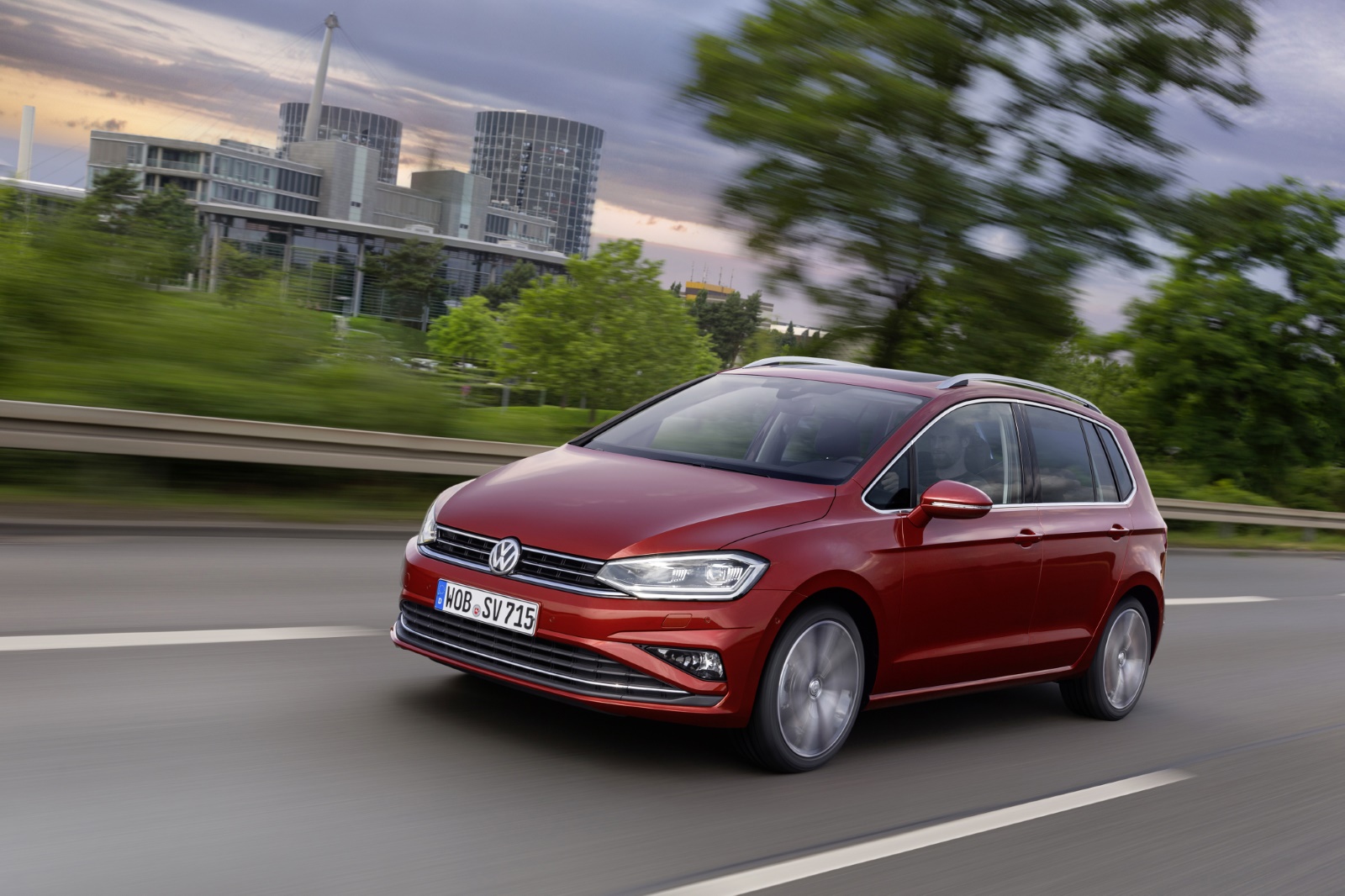 Volkswagen Golf Sportsvan 1.0 TSI Highline Ed. 2018 - voorkant