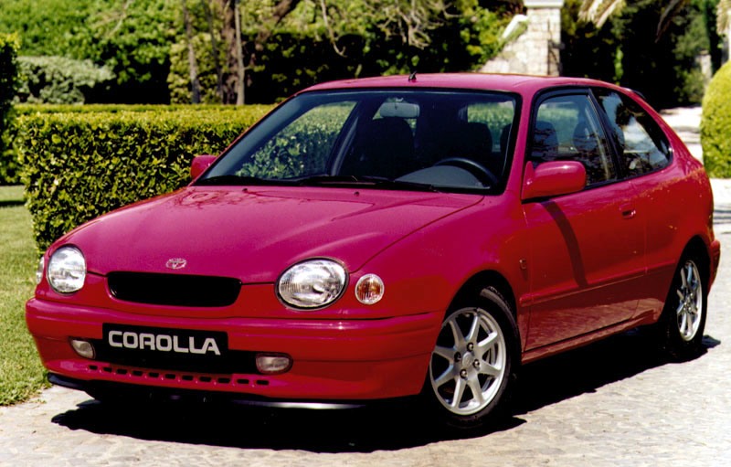 Toyota Corolla 1.6-16V Terra 1999 - voorkant