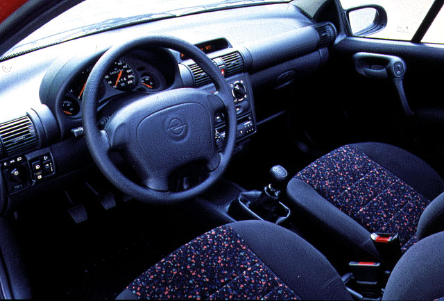 Foto van Opel Tigra
