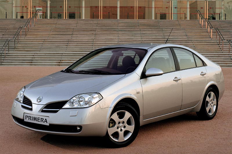 Nissan Primera 2.0 Tekna 2003 - voorkant