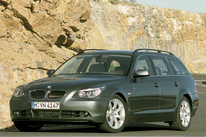 BMW 5-serie Touring 525i Executive 2006 - voorkant