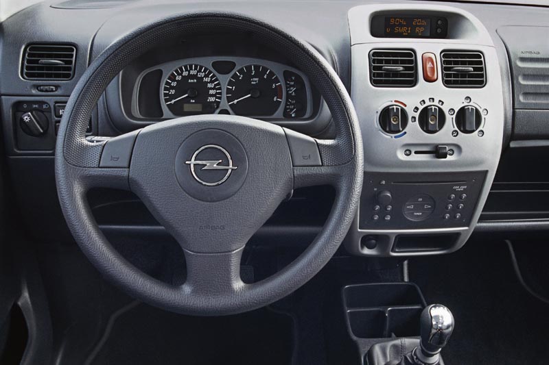 Foto van Opel Agila
