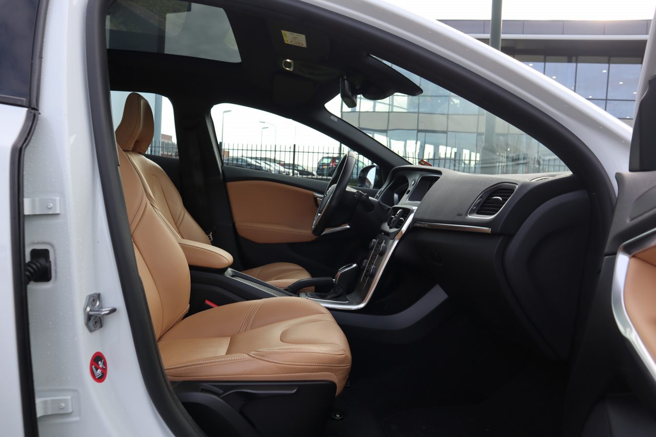 Foto van Volvo V40 Cross Country