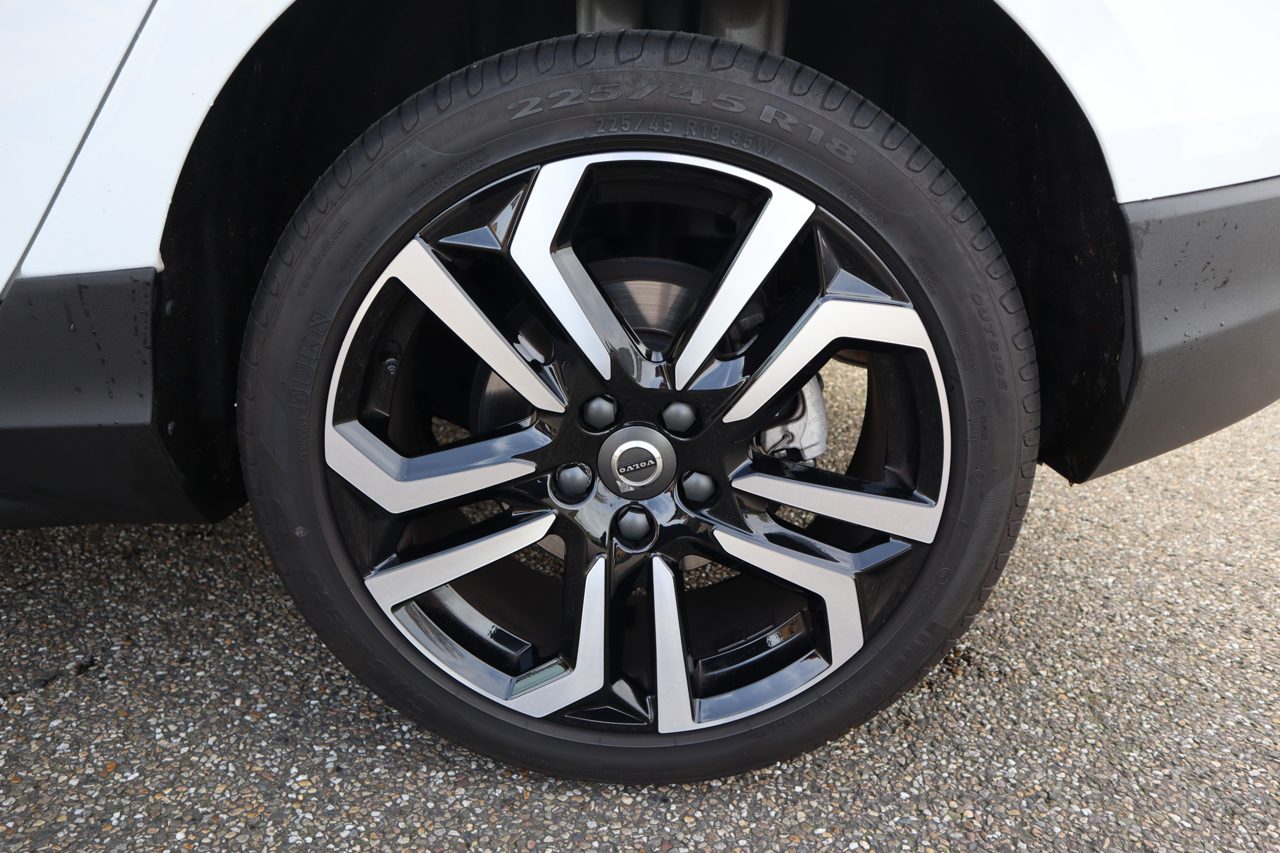 Foto van Volvo V40 Cross Country