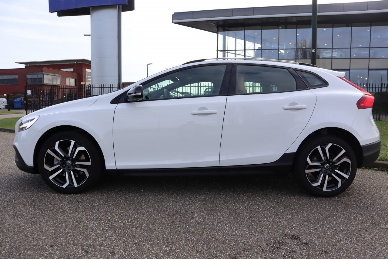 Foto van Volvo V40 Cross Country