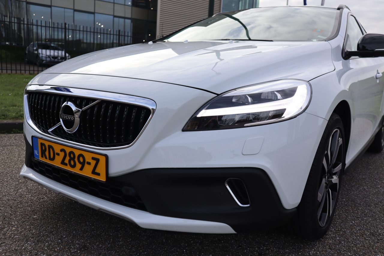 Foto van Volvo V40 Cross Country