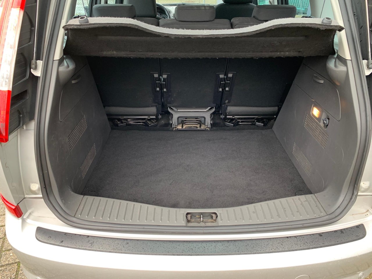 Foto van Ford C-max