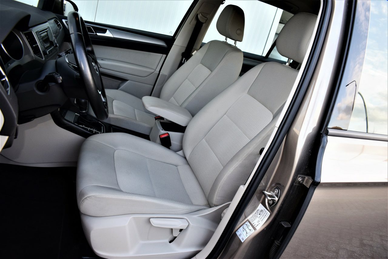 Foto van Volkswagen Golf Sportsvan
