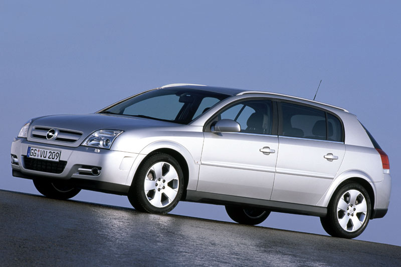 Foto van Opel Signum