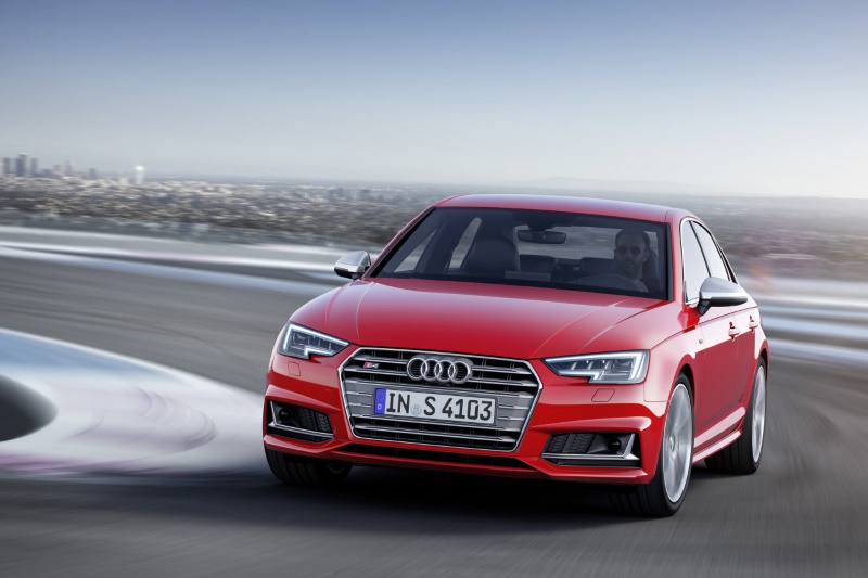 Audi A4 3.0 TFSI S4 q. PL+ 2018 - voorkant