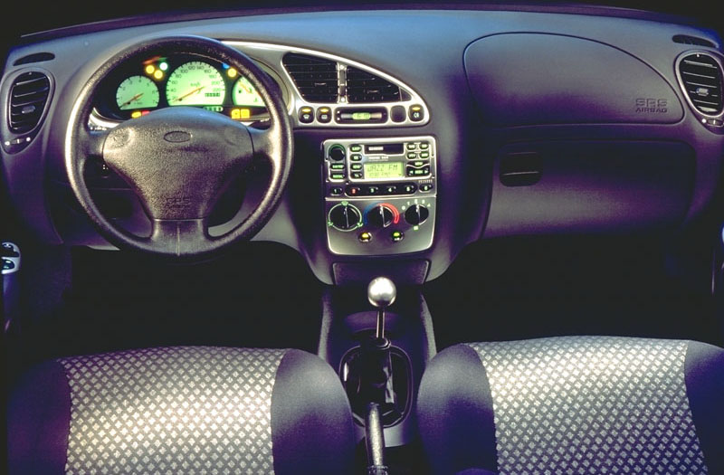 Foto van Ford Puma