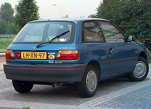 Foto van Toyota Starlet