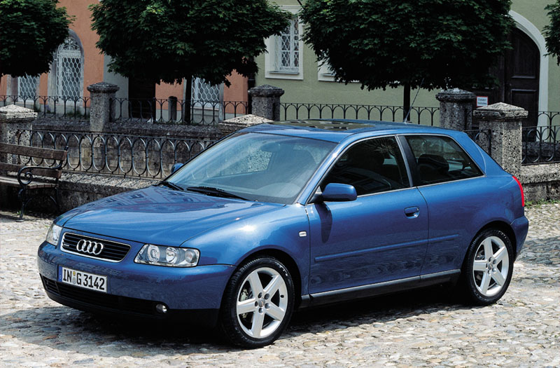 Audi A3 1.6 Ambition 2003 - voorkant
