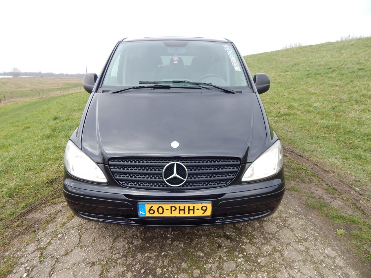 Foto van Mercedes-Benz Vito
