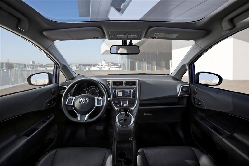 Foto van Toyota Verso-s