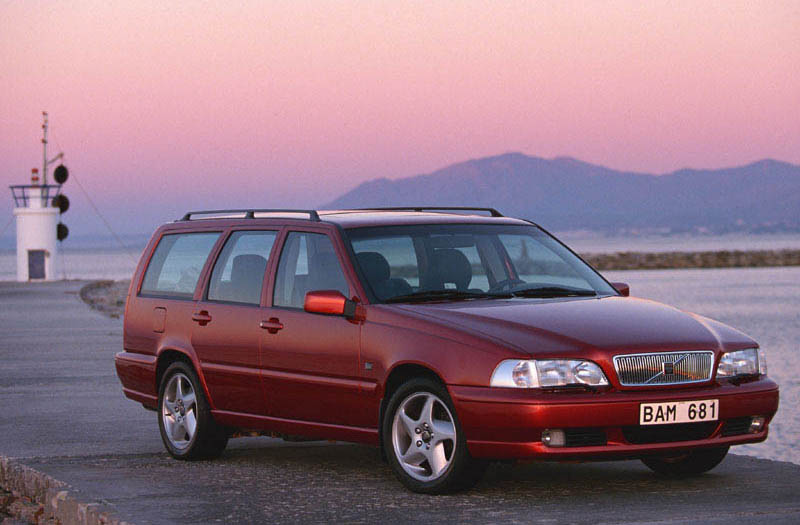 Volvo V70 2.5 Luxury-Line 1997 - voorkant