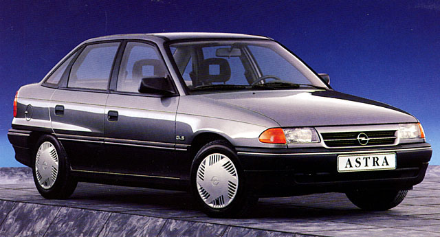 Opel Astra 1.6i GL 1998 - voorkant