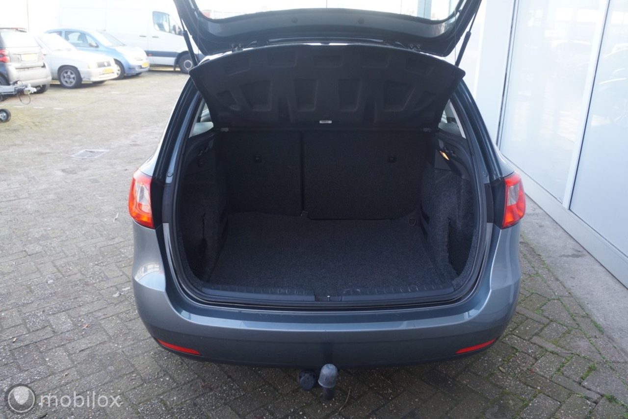 Foto van Seat Ibiza ST