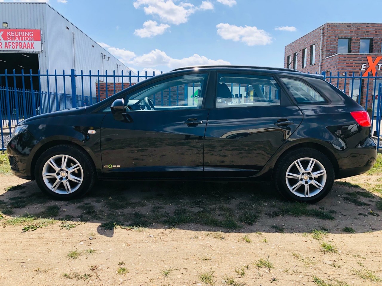Foto van Seat Ibiza ST