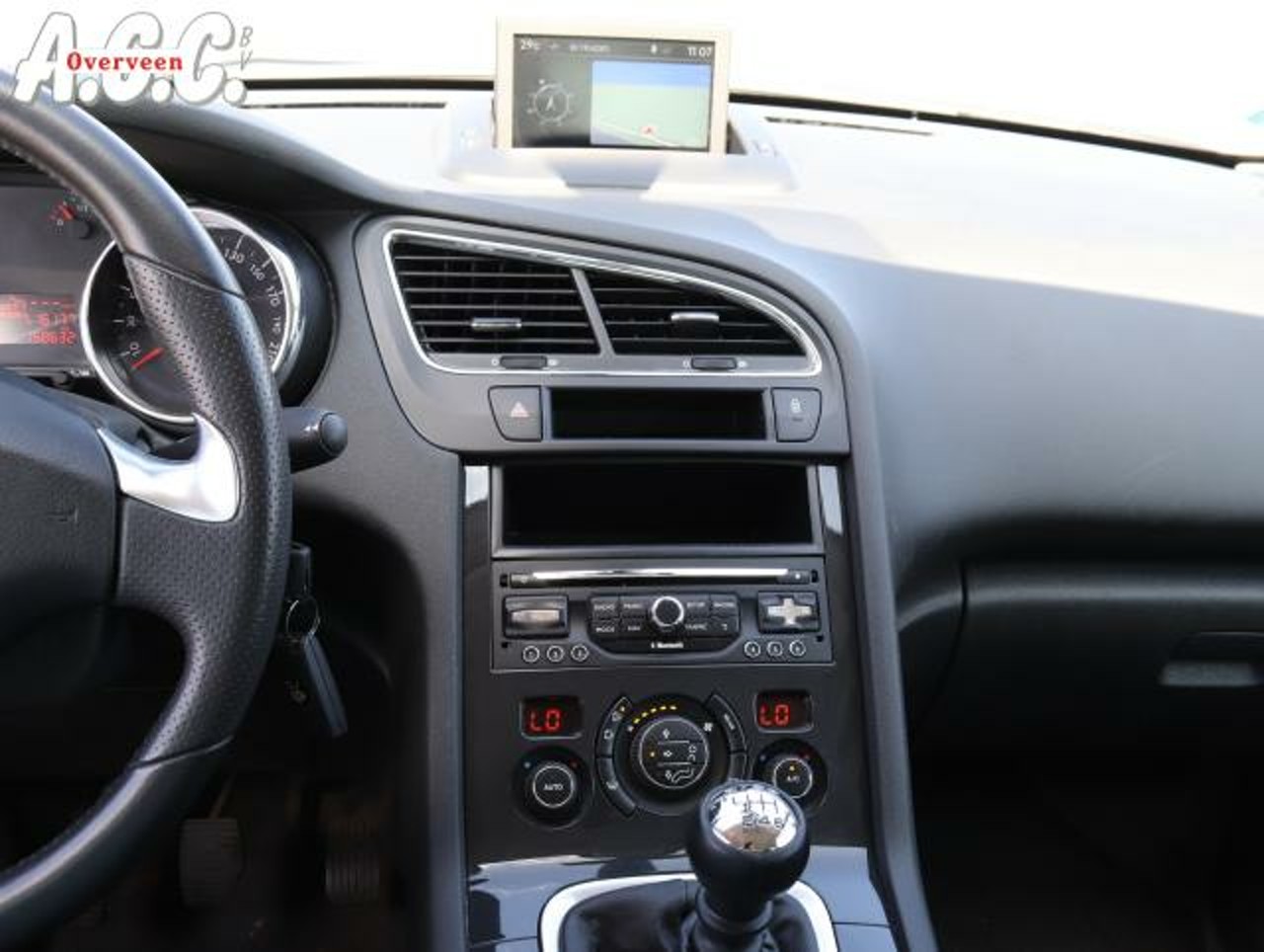 Foto van Peugeot 5008