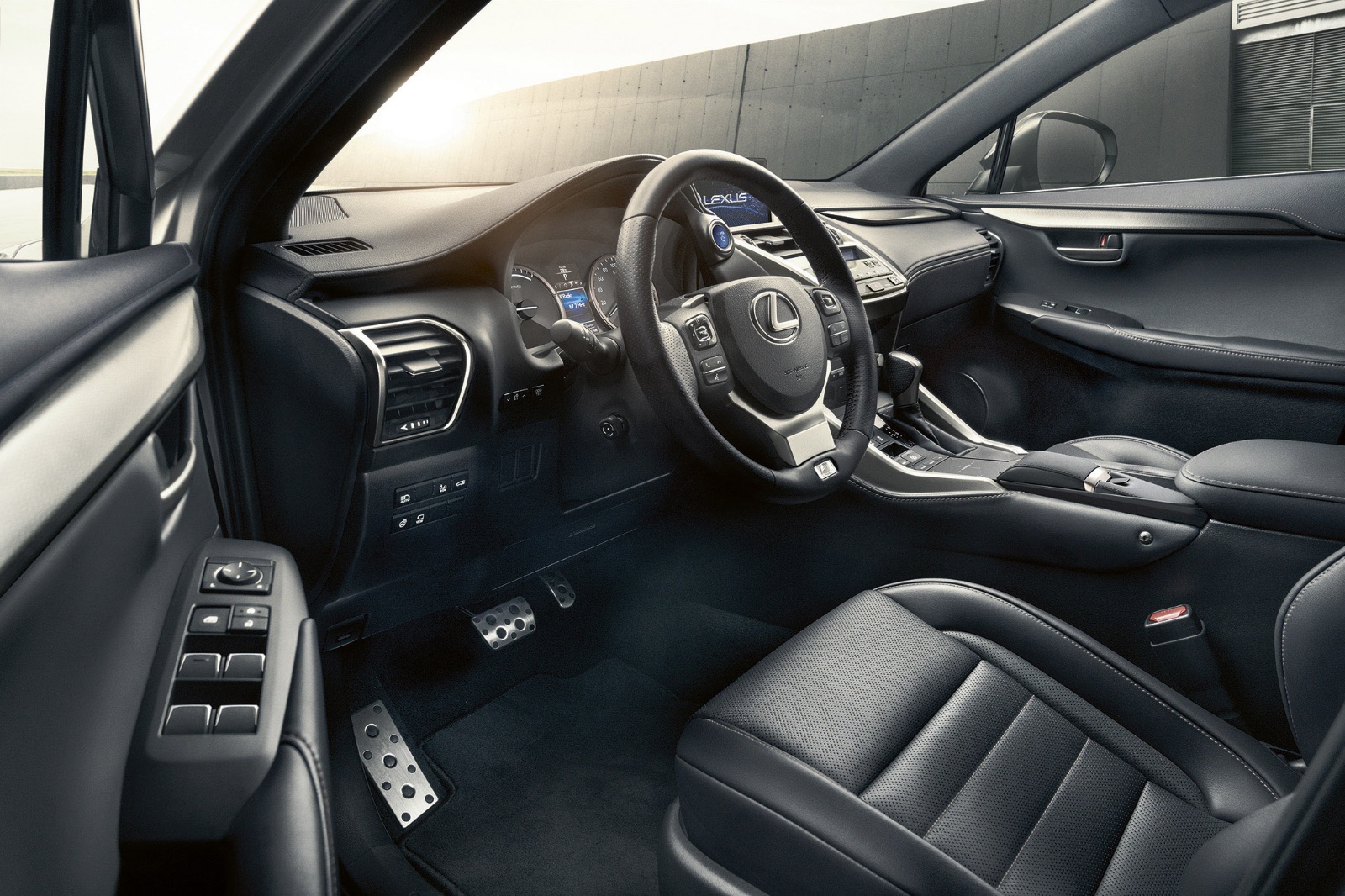 Foto van Lexus NX