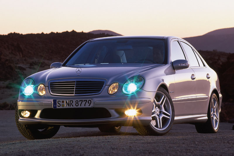 Mercedes-Benz E-klasse 55 AMG 2006 - voorkant
