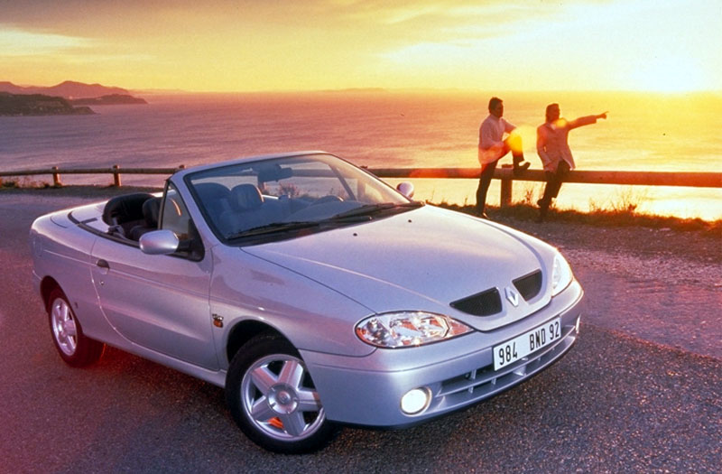 Renault Mégane Cabrio 1.6-16V Aria 2003 - voorkant