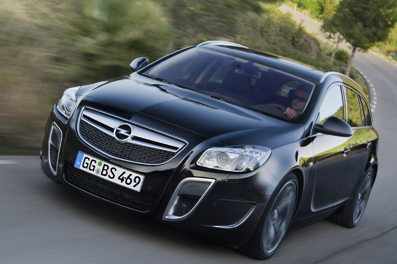 Opel Insignia Sports Tourer 2.8 T OPC 4x4 2010 - voorkant