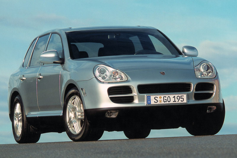 Porsche Cayenne 3.2 2006 - voorkant