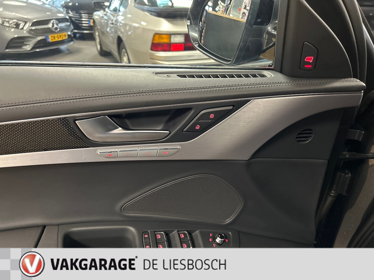 Foto van Audi A8