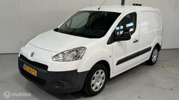 Foto van Peugeot Partner