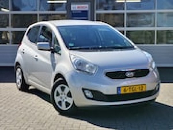 Kia Venga 1.6 CVVT 20th Anniversary 2014 - voorkant