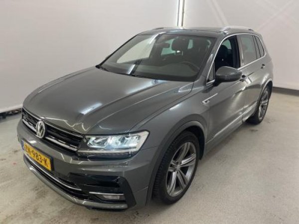 Volkswagen Tiguan 1.5 TSI ACT Highline Business R 2019 - voorkant