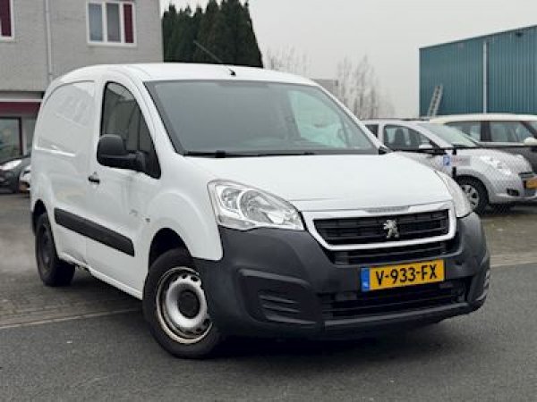 Foto van Peugeot Partner