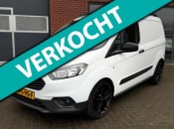 Ford Transit Courier 1.0 Trend EcoBoost S&S 2022 - voorkant