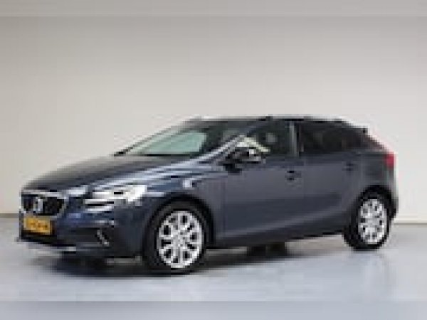 Volvo V40 Cross Country 1.5 T3 Polar+ Luxury 2019 - voorkant