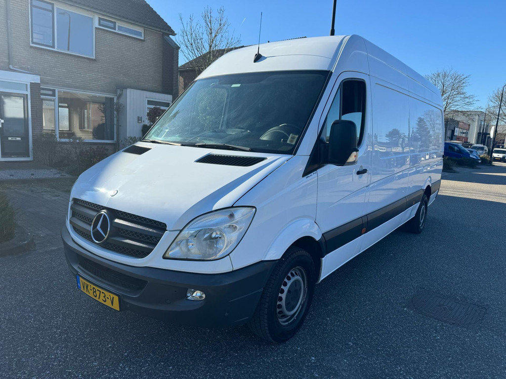 Mercedes-Benz Sprinter 513 2.2 CDI 432L HD 2013 - voorkant